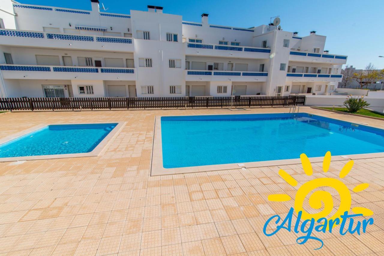 Santa Luzia Residence By Algartur - 5 Mins Downtown - Pool & Wi-Fi 외부 사진